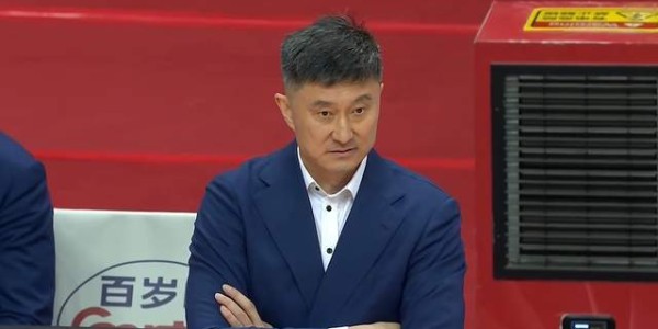 广东队冲前4，崔永熙吐槽，萨林杰复出，黄明依或走人，杜锋真难