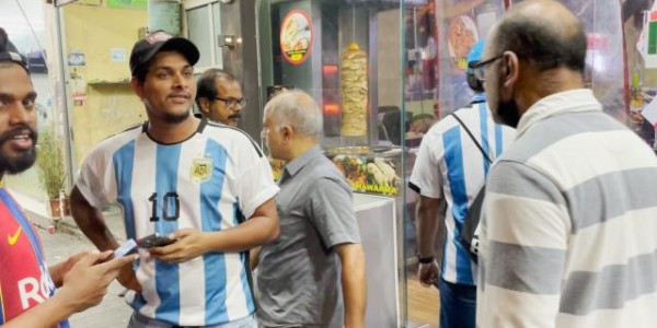 亿万28官网-卡塔尔世界杯很壕？看看另一个画风的卡塔尔